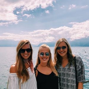 Meet your Posher, Madelyn